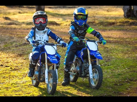Yamaha TTR 50 (2016) - Boys First Time On Dirt Bikes | Gabe and Garrett