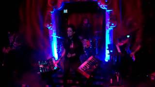 Juliette Commagere Performs at Bardot for School Night