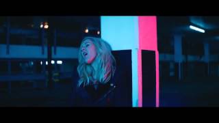 Ellie Goulding Nutz