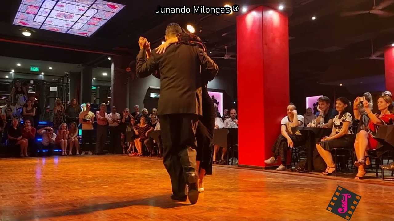 Video thumbnail for ROBERTO ZUCCARINO & ALDANA VALENTINA || "Fuimos"