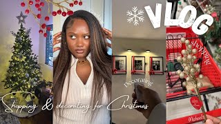 VLOGMAS |First time Decorating My Apartment  for Christmas 🎄 | Making Lasagna Soup + More!