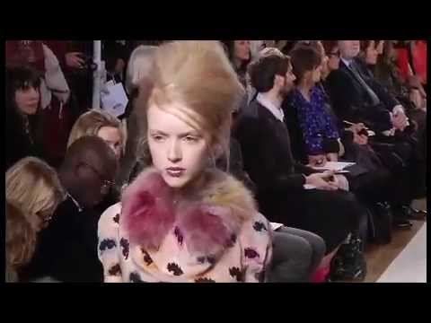 Moschino Cheap And Chic Women's Wear Runway Fall/Winter 2012-13 by Trendstop.com