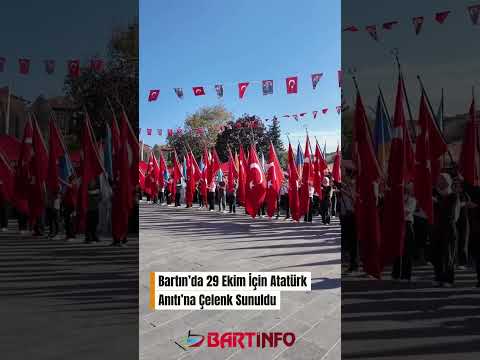 Bartın’da 29 Ekim Cumhuriyet Bayramı kutlamaları kapsamında çelenk sunumu yapıldı 🇹🇷