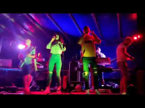 ako me ostaviš Malvazija Band