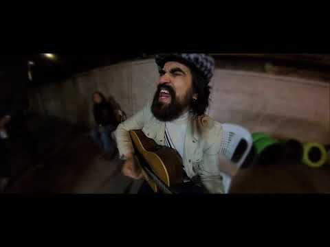 "Más Piel que Cemento"