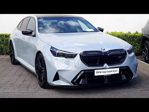 BMW M5 Saloon - Image 2