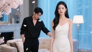 After 3 years,she finds she's just a substitute,left for old love.She leaves;he can't win her back.