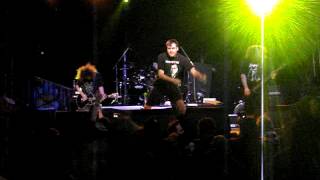 Napalm Death - Can't Play Won't Pay (live in Budapest, Club 202, 26.03.2012.)