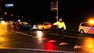 preview picture of video 'Twee auto's botsen op elkaar in Tubbergen'