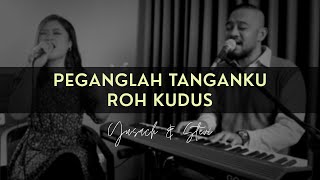Download lagu PEGANGLAH TANGANKU ROH KUDUS (Yusach & Stevi) LIVE mp3