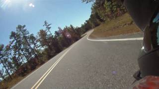 preview picture of video 'Arkansas Fall Color - Hwy 123 on motorcycle'