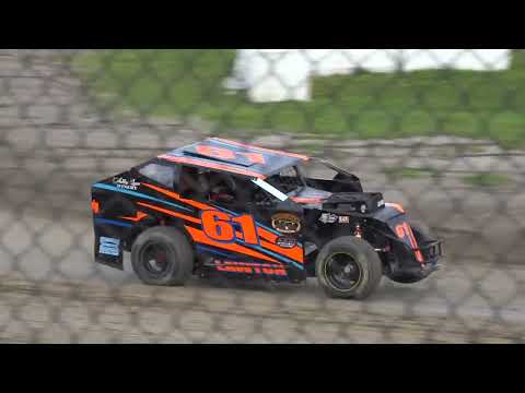 Mod Lites on track at Brewerton Practice May 5 2022