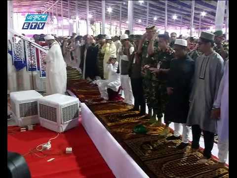 সকাল থেকেই মুসল্লিরা দীর্ঘ পথ পায়ে হেটে উপস্থিত হন জাতীয় ঈদগাহ ময়দানে