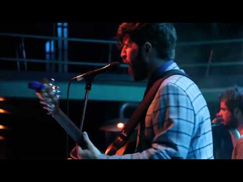 Bejeezus - live στο Σταυρό του Νότου (part 1)