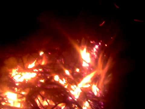 ARDE UITE CUM ARDE  TIFESTI