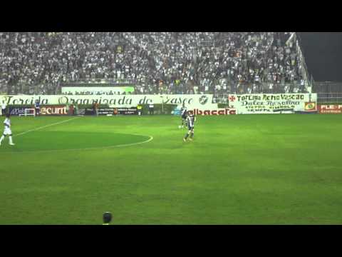 Vasco 2x1 Cabofriense - Toque de bola no final do jogo - 09/04/2011
