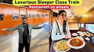 Luxurious Sleeper Train mein Lunch || Restaurant on Wheels || Heritage Train 🚂