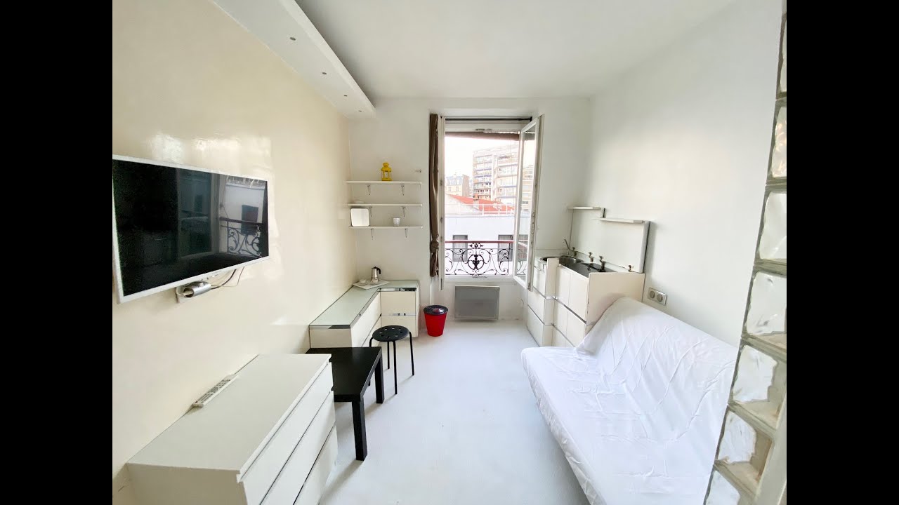 Watch video Paris Studio apartment for rent Rue de Sambre et Meuse 75010 Paris Studio apartment for rent Rue de Sambre et Meuse 75010