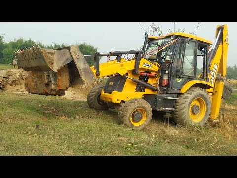 JCB Video - JCB Making Place To Break Bridge Wall - JCB Earth Movers Working
