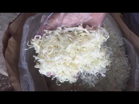 Dehydrated white onion flakes, packaging: plastic bag or pol...