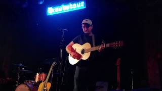 Chris Staples - last song of his set - live at The Troubadour 6/9/18