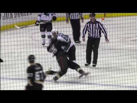 Frazer McLaren vs George Parros
