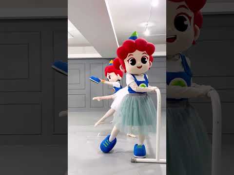 #shorts ¡Tony Quiere Bailar Bien! | Bailarines de Ballet, Juny y Tony | JunyTony en español