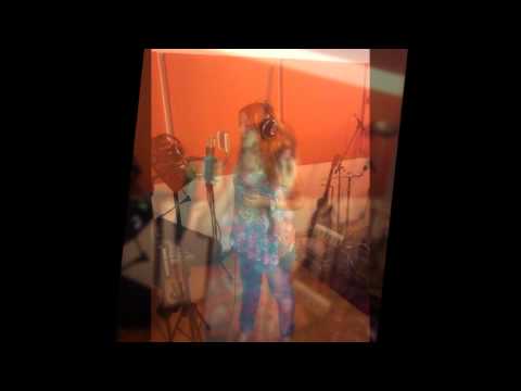 je suis malade -- Anna Capone Papas