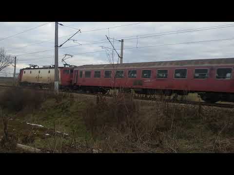 Tren R5443 Bacau - Suceava Nord la iesire din Liteni - 22.12.2017