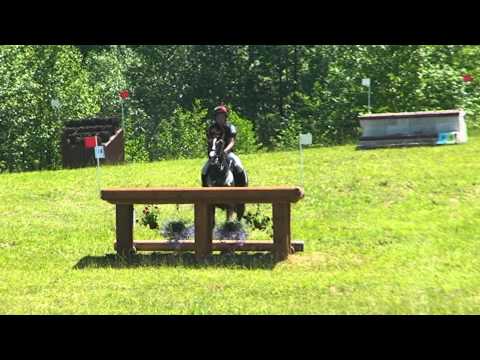 AY KHEREL Trakininku trikoves anonsas2011 06 05