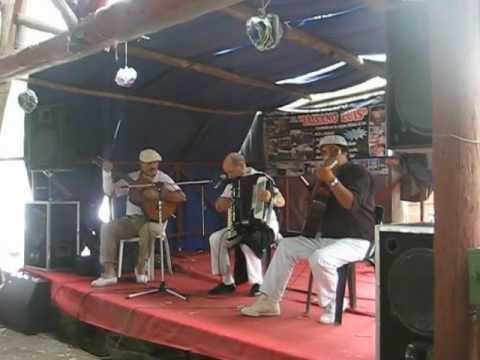 CASA  DE CAMPO  DEL PAISANO  LUIS )    UN   LUGAR  DIFERENTE  !!!