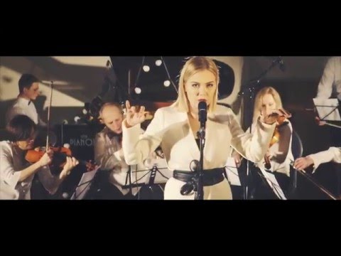 Monika Linkytė - Krentu žemyn (su styginiu kvintetu)
