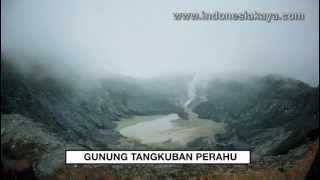 Gunung Tangkuban Perahu - Situs Budaya Indonesia
