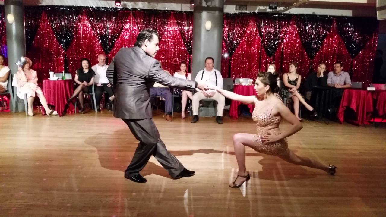 Argentine tango: Fabian Salas & Lola Diaz - Ultimo Tango En Buenos Aires