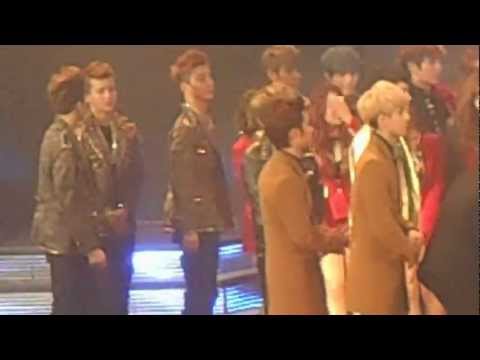 [FANCAM] 130131 Seoul Music Awards Ending - All Artist