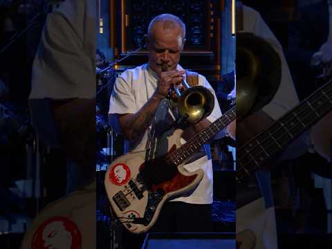 #Flea performs “Thinkin Bout You”! #FallonTonight #RedHotChiliPeppers #FrankOcean