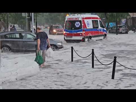 Gniezno24.com - Gniezno zalane po ulewie - 20 maja 2024