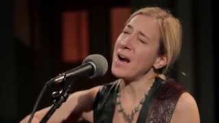 Heartless Bastards - &#39;The Full Session&#39; | The Bridge 909 in Studio