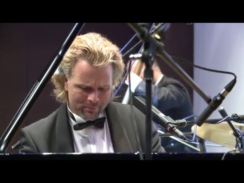 Silvan Zingg Trio Chur 2016 (full concert) 1