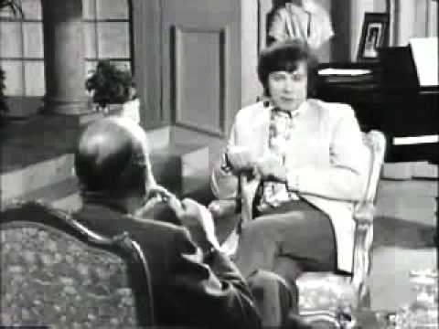 Short interviews with Richard Burton, Noel Coward and Laurence Olivier. 1960s.