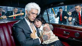 Download lagu Demi selamat, ia kabur ke mobil orang asing—tak sangka dia CEO miliarder licik! mp3 Download lagu Demi selamat, ia kabur ke mobil orang asing—tak sangka dia CEO miliarder licik! mp3