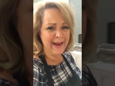 Allison Waggoner begins the scenes on the sizzle!