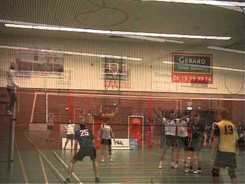 Volta H1 - Libero H1. Volleybalseizoen 2012-2013. Dronten. 22.9.2013