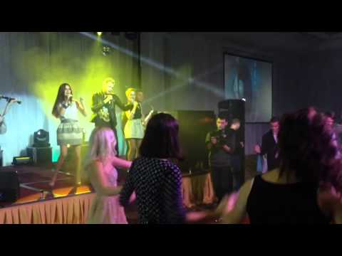 SunStroke Project & Glam Girls - Superman ( live )