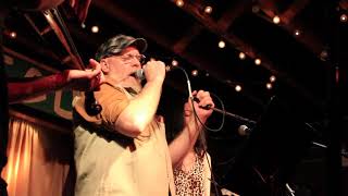 Songs: Chicago - Old Black Hen