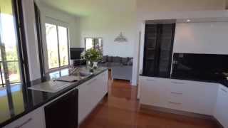 preview picture of video '111 Skyline Terrace, BURLEIGH HEADS QLD 4220'
