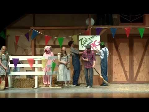 Charlotte's Web by Unionville High School