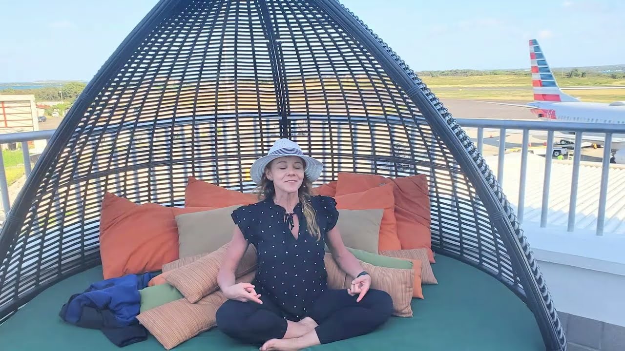 Saphire Mandai Executive Lounge