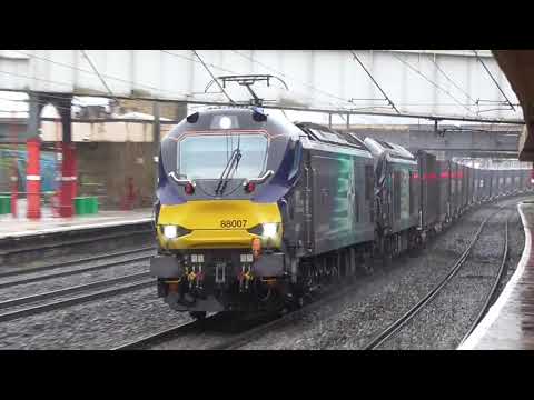 88007 with 68004 dit 4s44 Daventry - Mossend Yard modal, Bank Holiday 3rd May 2021