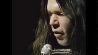 Neil Young - &quot;Heart of Gold&quot; live (1971)